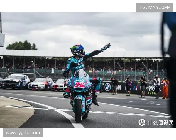 MotoGP赛季焦点对决酣战升级冠军悬念再度引爆全球车迷热潮