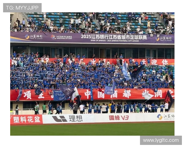 国家队迎来关键战役新帅战术调整引发球迷热议联赛多线争冠格局生变